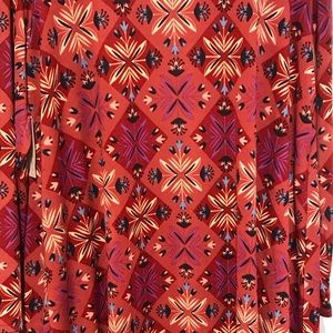 2/$15. LulaRoe Sarah large